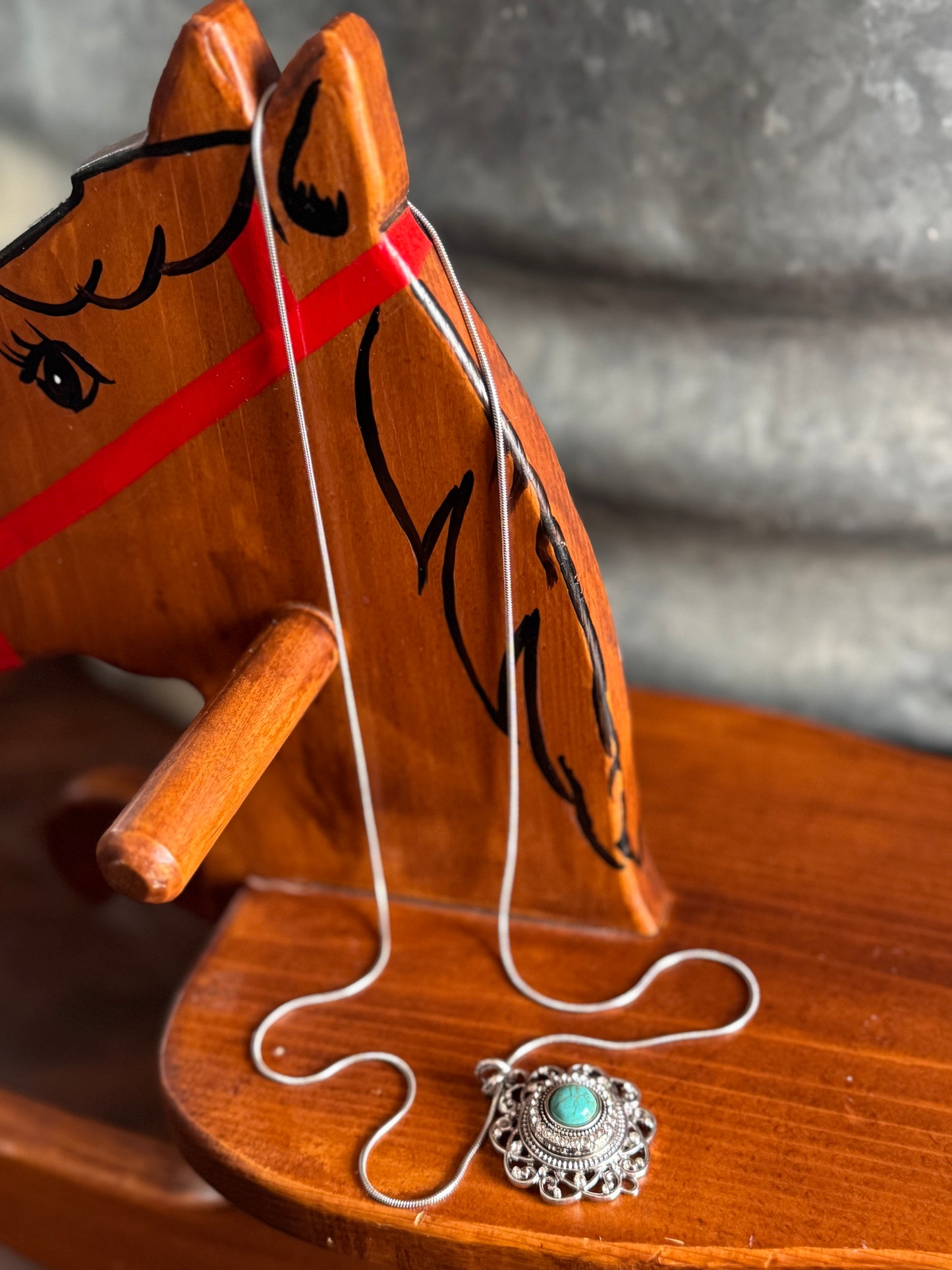 Silver Plated Turquoise Magnesite Necklace & Earring Set